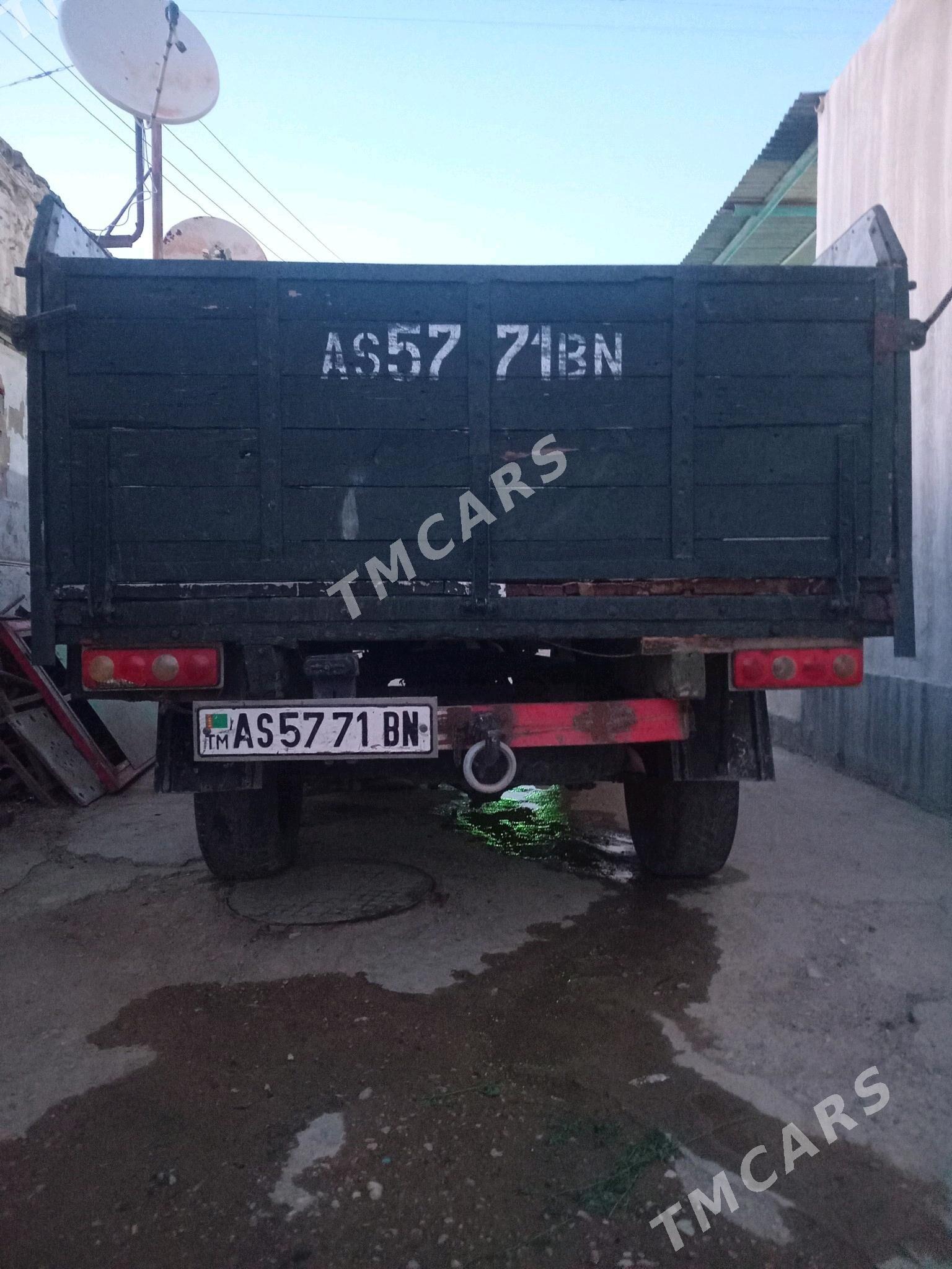 UAZ 452 1987 - 40 000 TMT - Балканабат - img 2