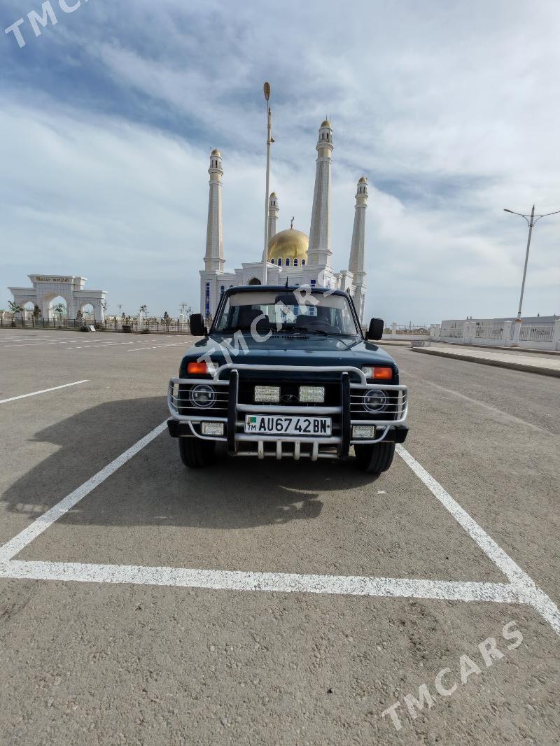 Lada Niva 2001 - 40 000 TMT - Хазар - img 4