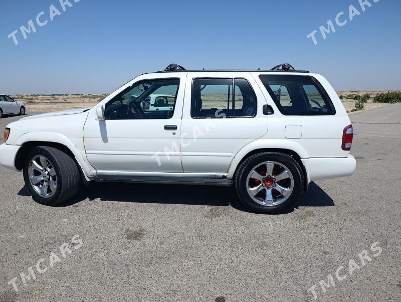 Nissan Pathfinder 2001 - 84 000 TMT - Байрамали - img 7