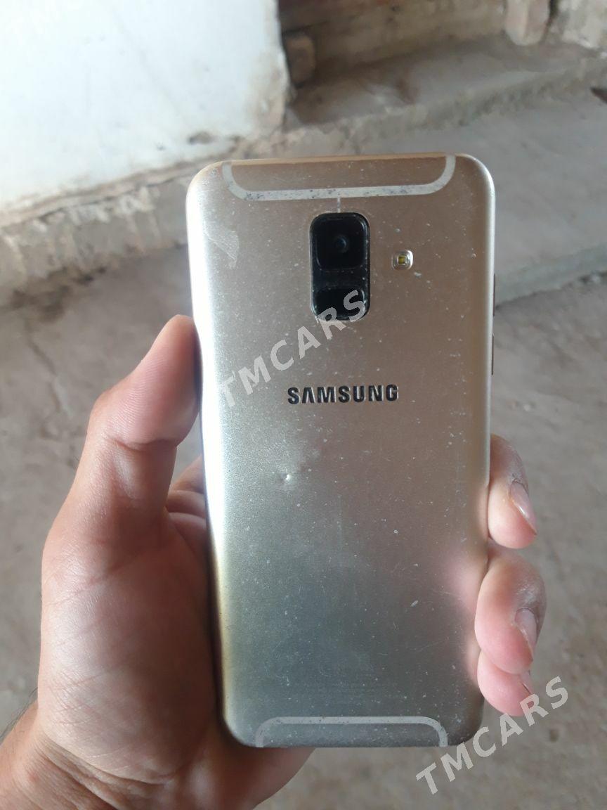 samsung a6 - Чарджоу - img 4