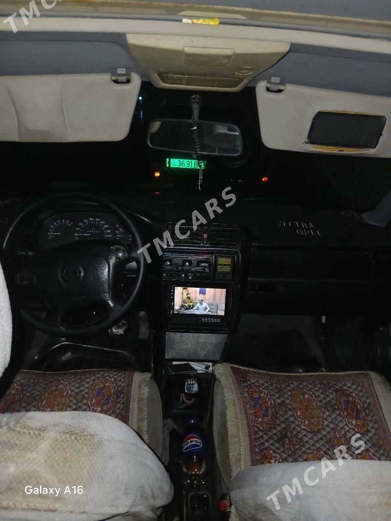 Opel Vectra 1995 - 36 000 TMT - Берекет - img 1