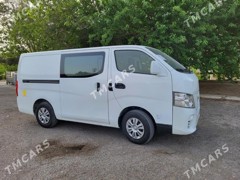 Nissan NV3500 2022 - 290 000 TMT - Ашхабад - img 1