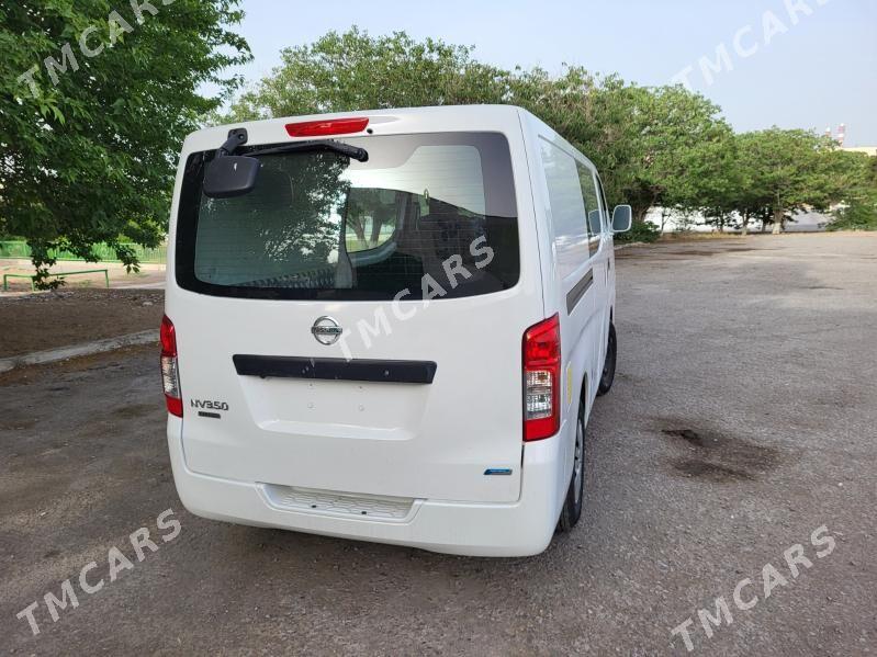 Nissan NV3500 2022 - 290 000 TMT - Ашхабад - img 5