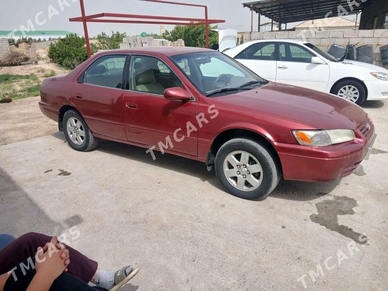 Toyota Camry 1997 - 100 000 TMT - Векильбазар - img 2