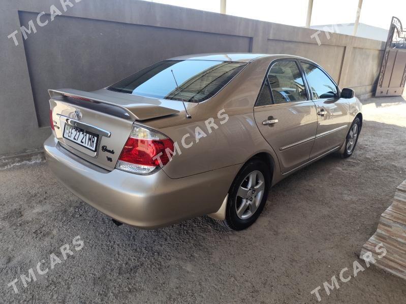Toyota Camry 2002 - 195 000 TMT - Мары - img 4