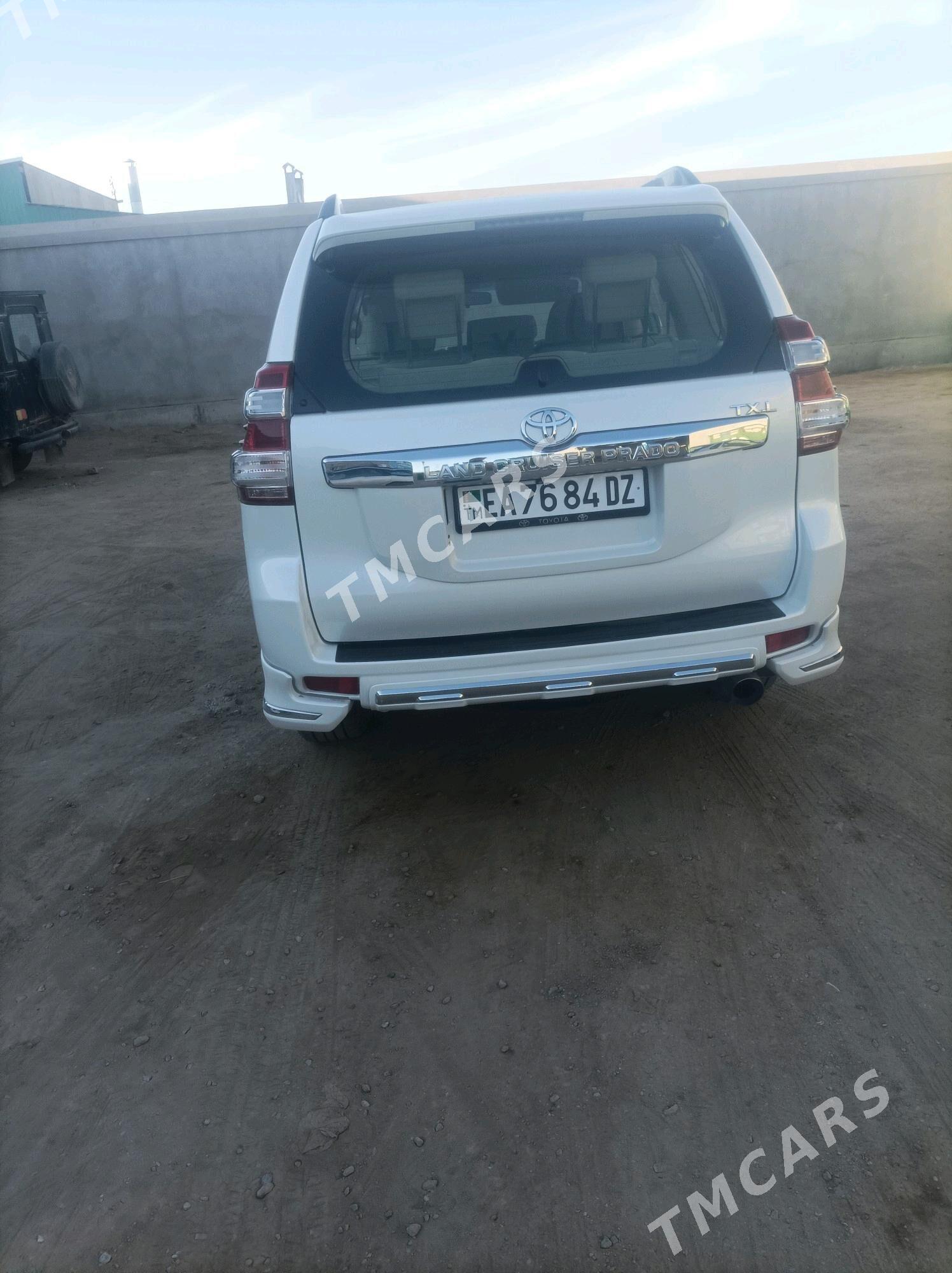 Toyota Land Cruiser Prado 2013 - 560 000 TMT - Кёнеургенч - img 5