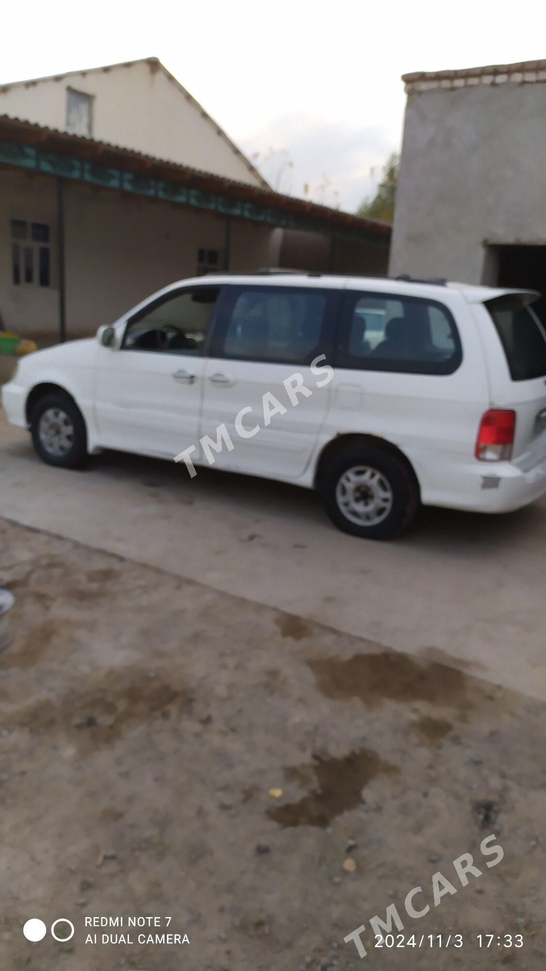 Kia Carnival 2001 - 40 000 TMT - Шабатский этрап - img 2