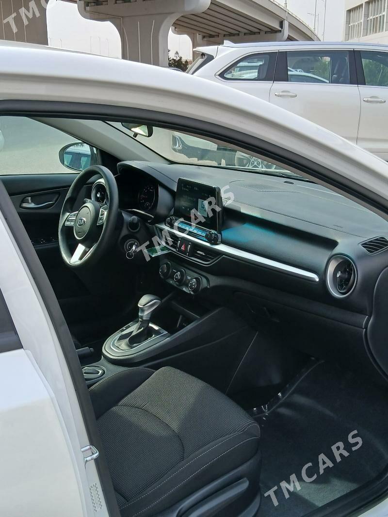 Kia Forte 2020 - 245 000 TMT - Кëши - img 6