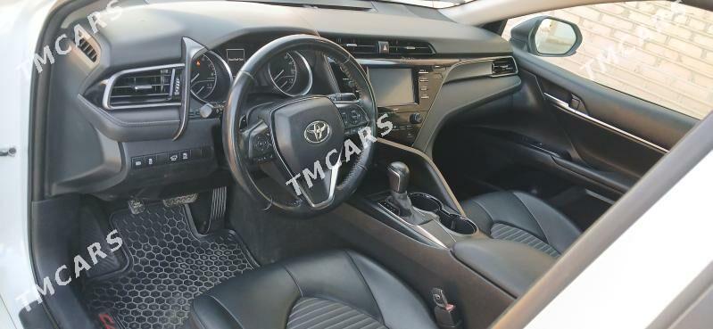 Toyota Camry 2020 - 320 000 TMT - Мары - img 5