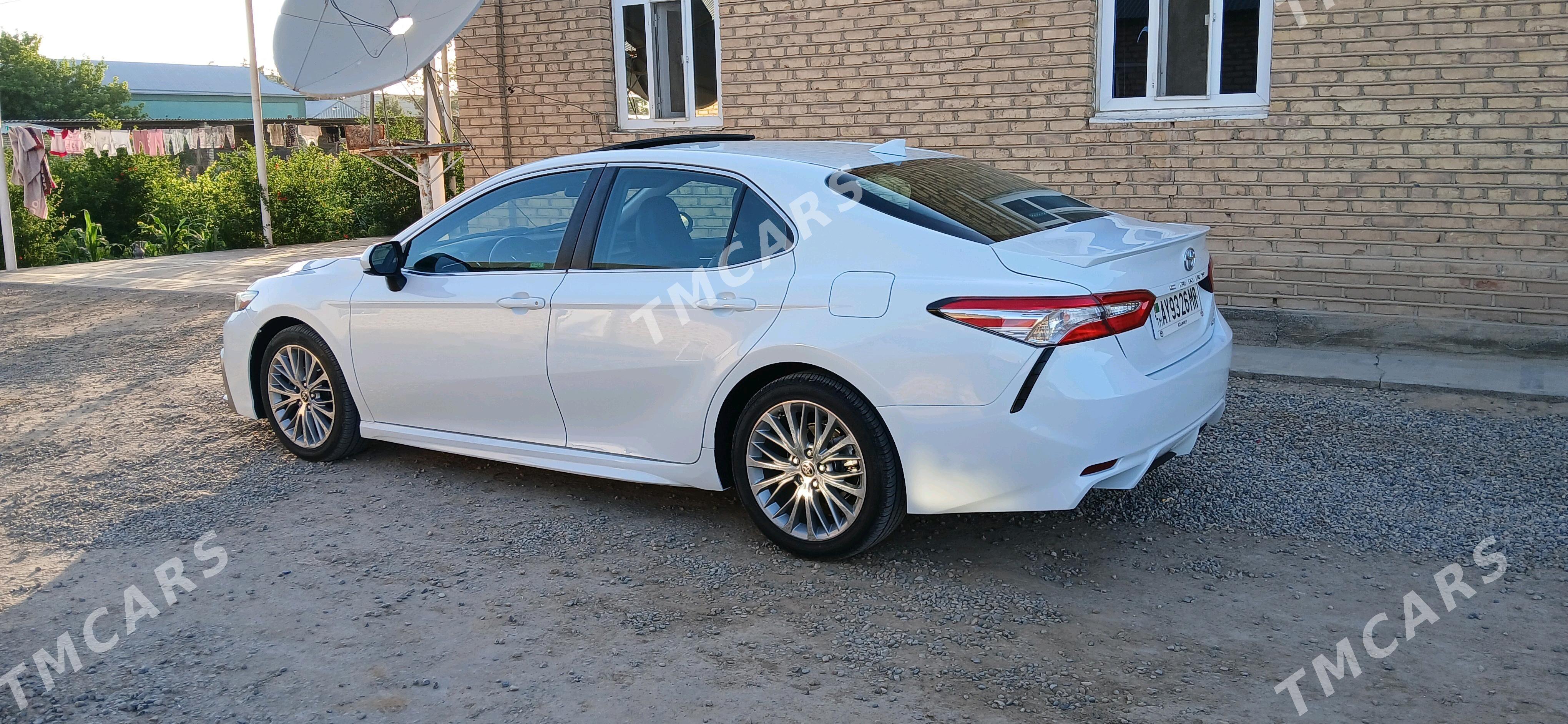 Toyota Camry 2020 - 320 000 TMT - Мары - img 10