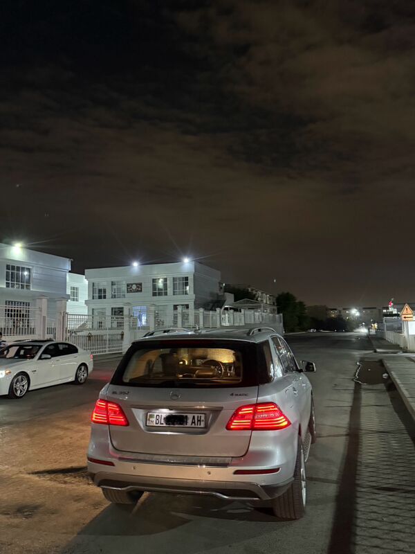 Mercedes-Benz ML350 2012 - 380 000 TMT - Aşgabat - img 5