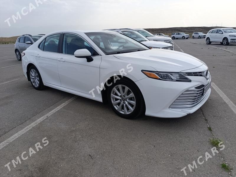 Toyota Camry 2020 - 328 000 TMT - Aşgabat - img 2