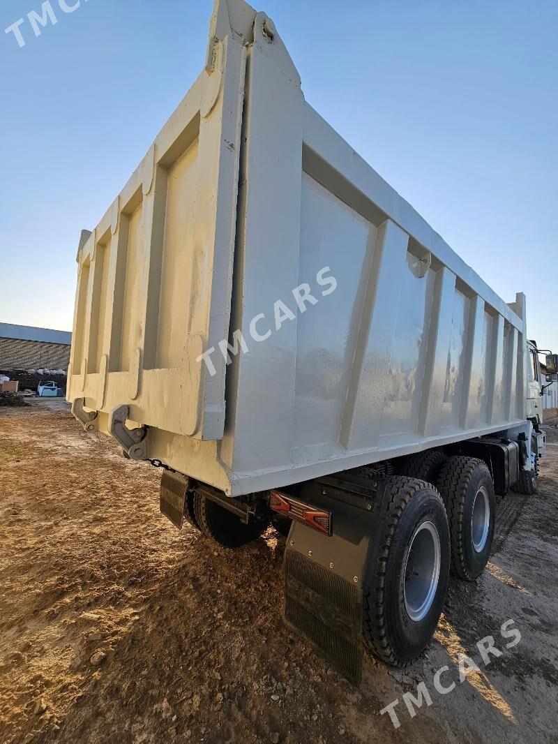 Howo Sinotruk 2013 - 440 000 TMT - Мары - img 4