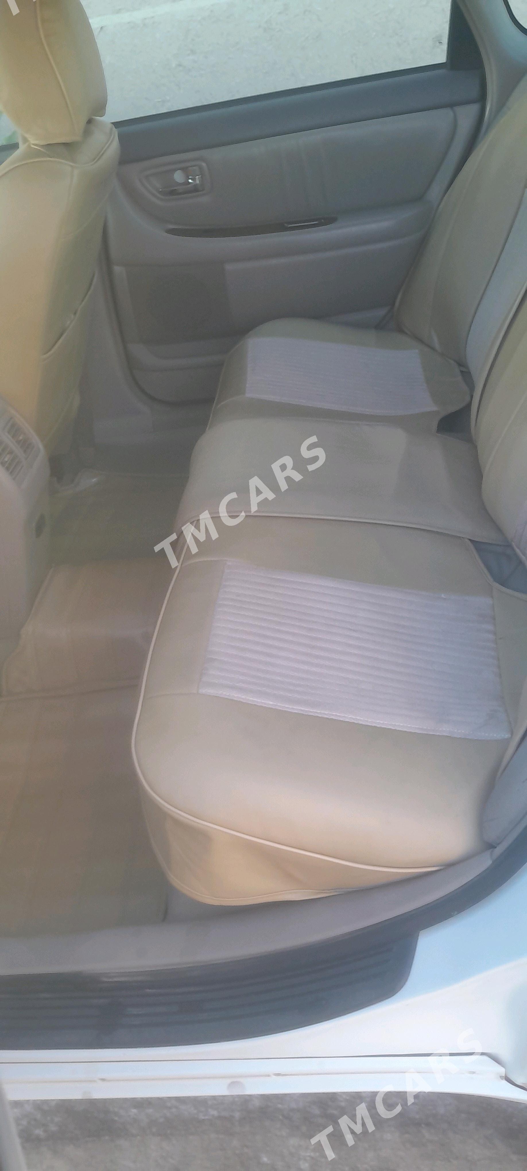 Toyota Avalon 2000 - 160 000 TMT - етр. Туркменбаши - img 6