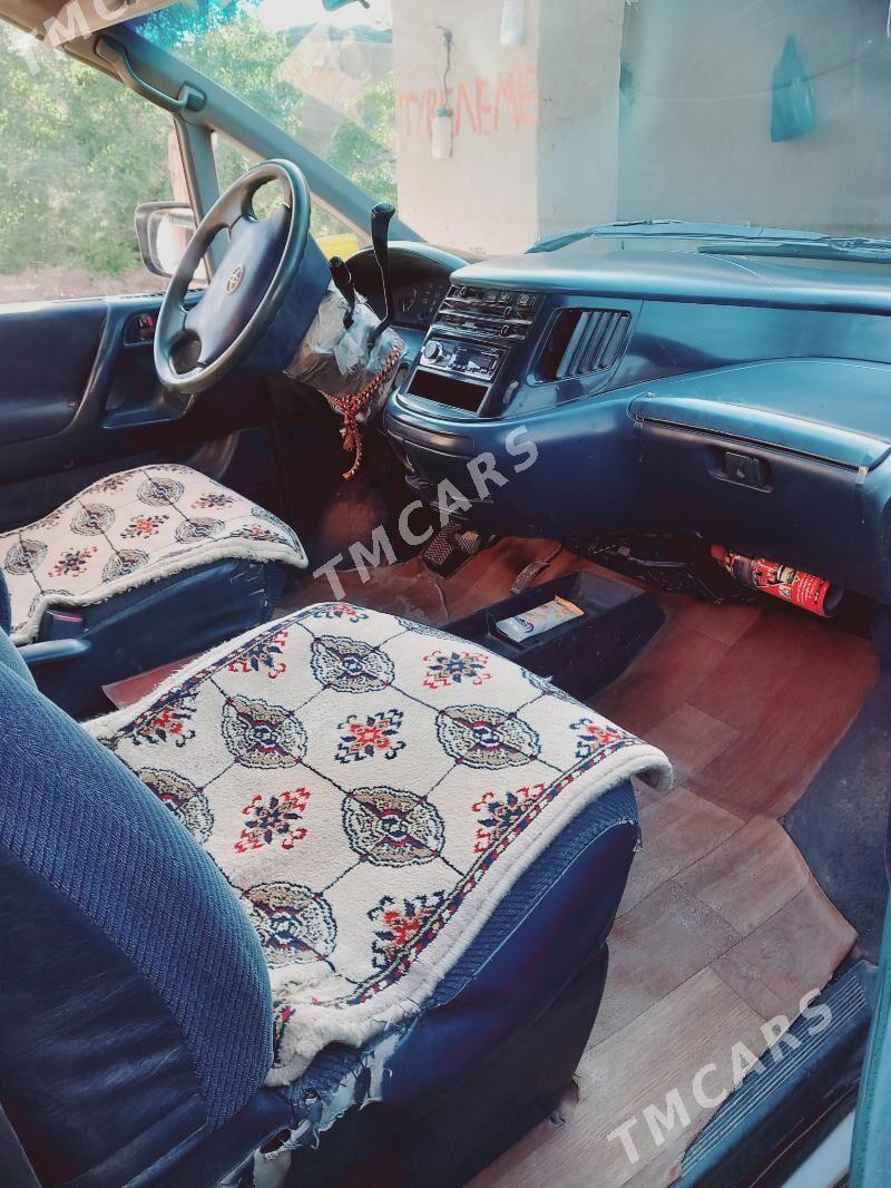 Toyota Previa 1993 - 75 000 TMT - етр. Туркменбаши - img 3