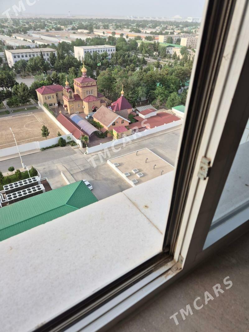 ELYTKA  16  TAPGYR  9 ET 3 KOM - Aşgabat - img 3
