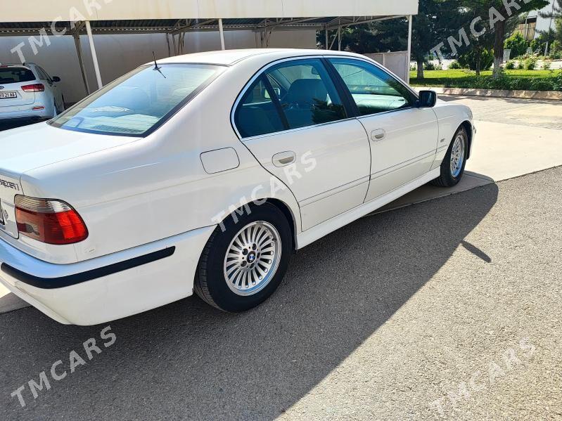 BMW E39 2003 - 108 000 TMT - Büzmeýin - img 6