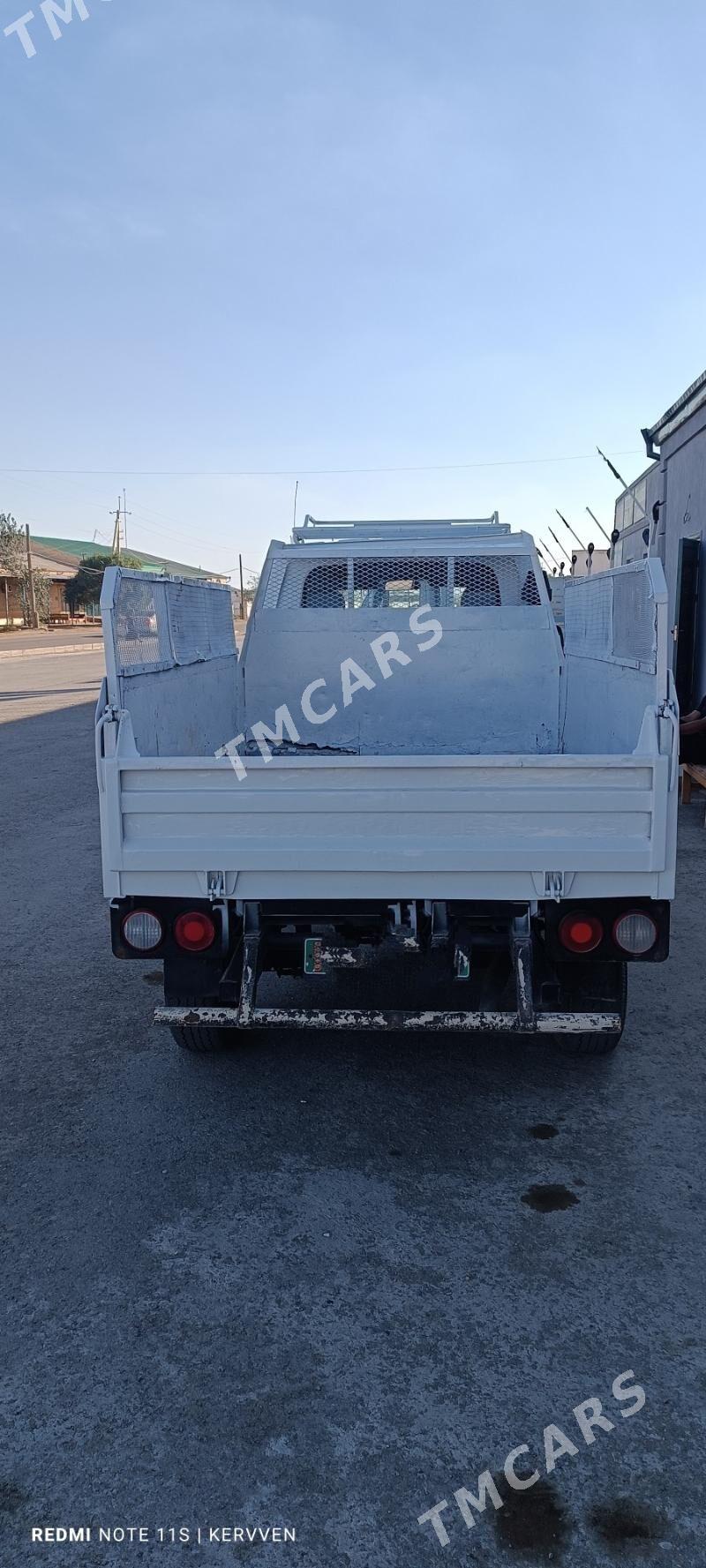Kia Bongo 2011 - 190 000 TMT - Дашогуз - img 3