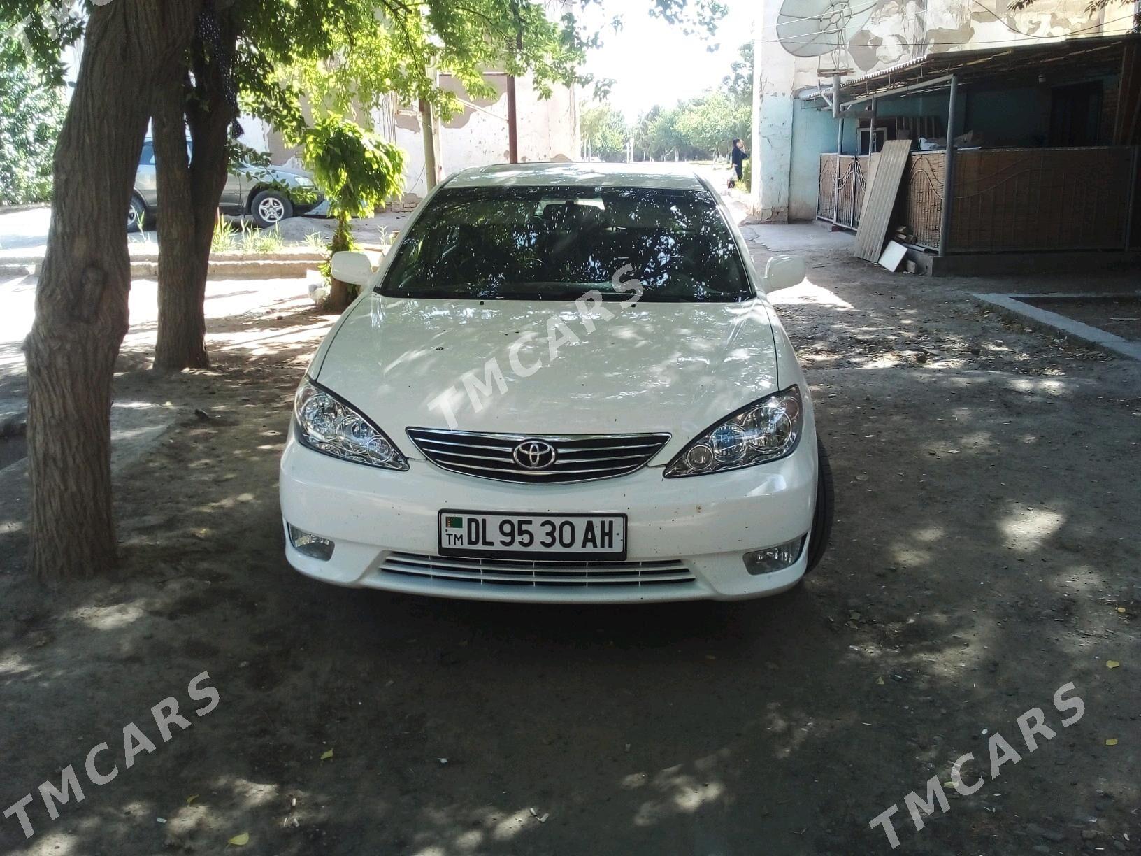 Toyota Camry 2004 - 180 000 TMT - Mary - img 4