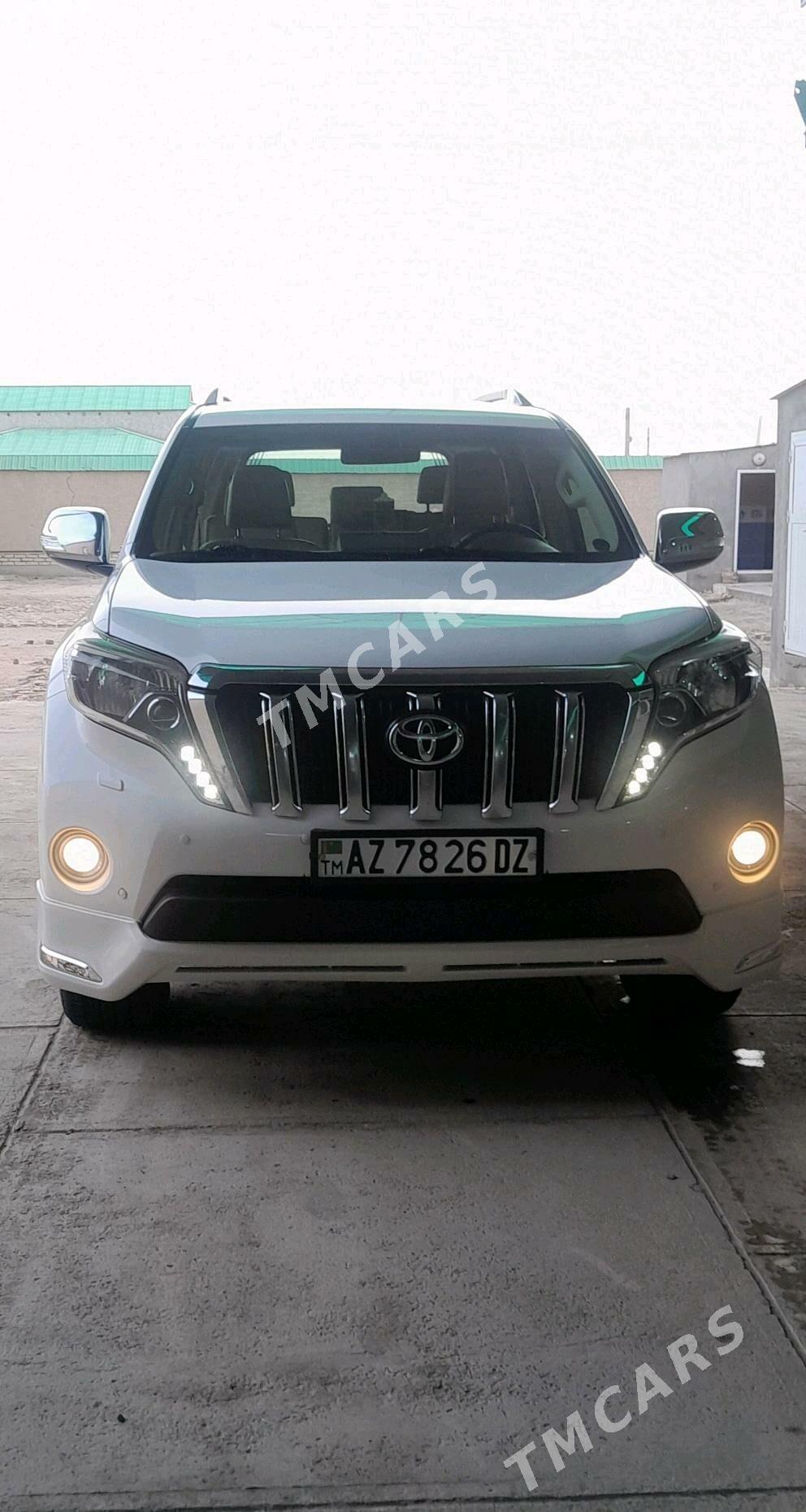 Toyota Land Cruiser Prado 2014 - 600 000 TMT - Гурбансолтан Едже - img 4
