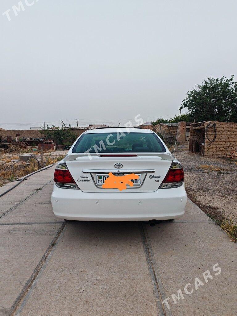 Toyota Camry 2005 - 215 000 TMT - Kaka - img 3