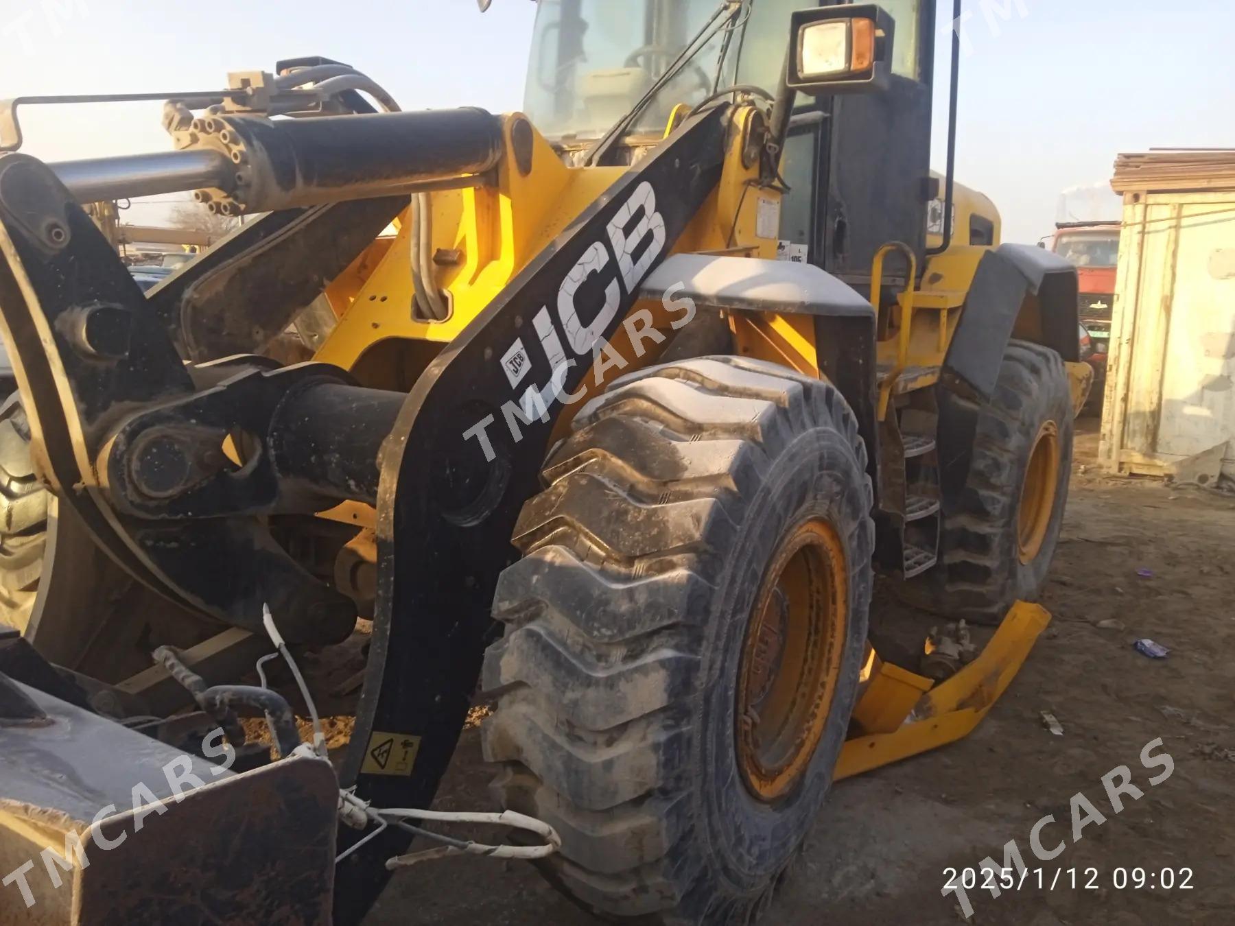 JCB 3CX ECO 2011 - 500 000 TMT - Чарджоу - img 5