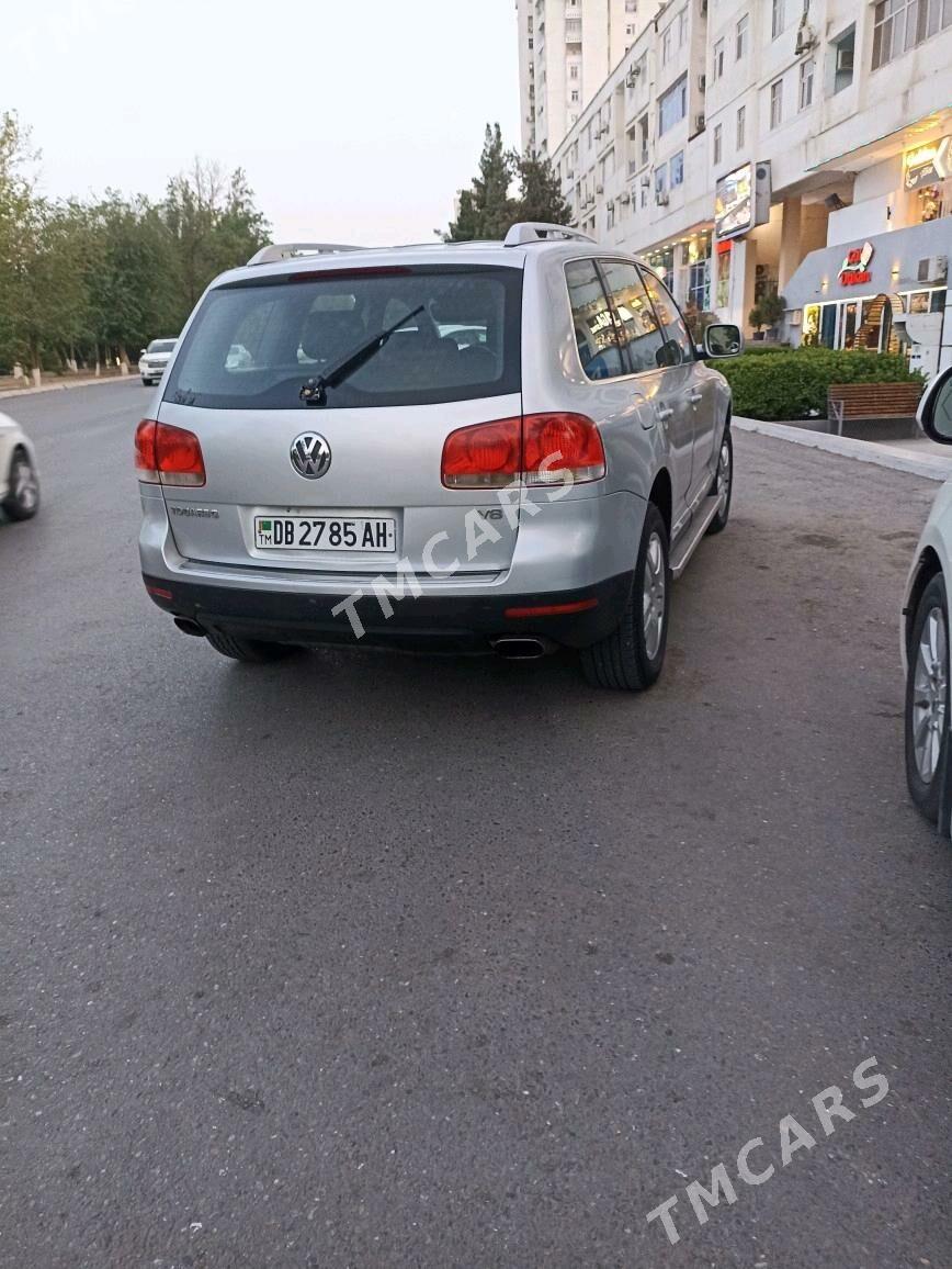 Volkswagen Touareg 2004 - 85 000 TMT - Atatürk köç. - img 2