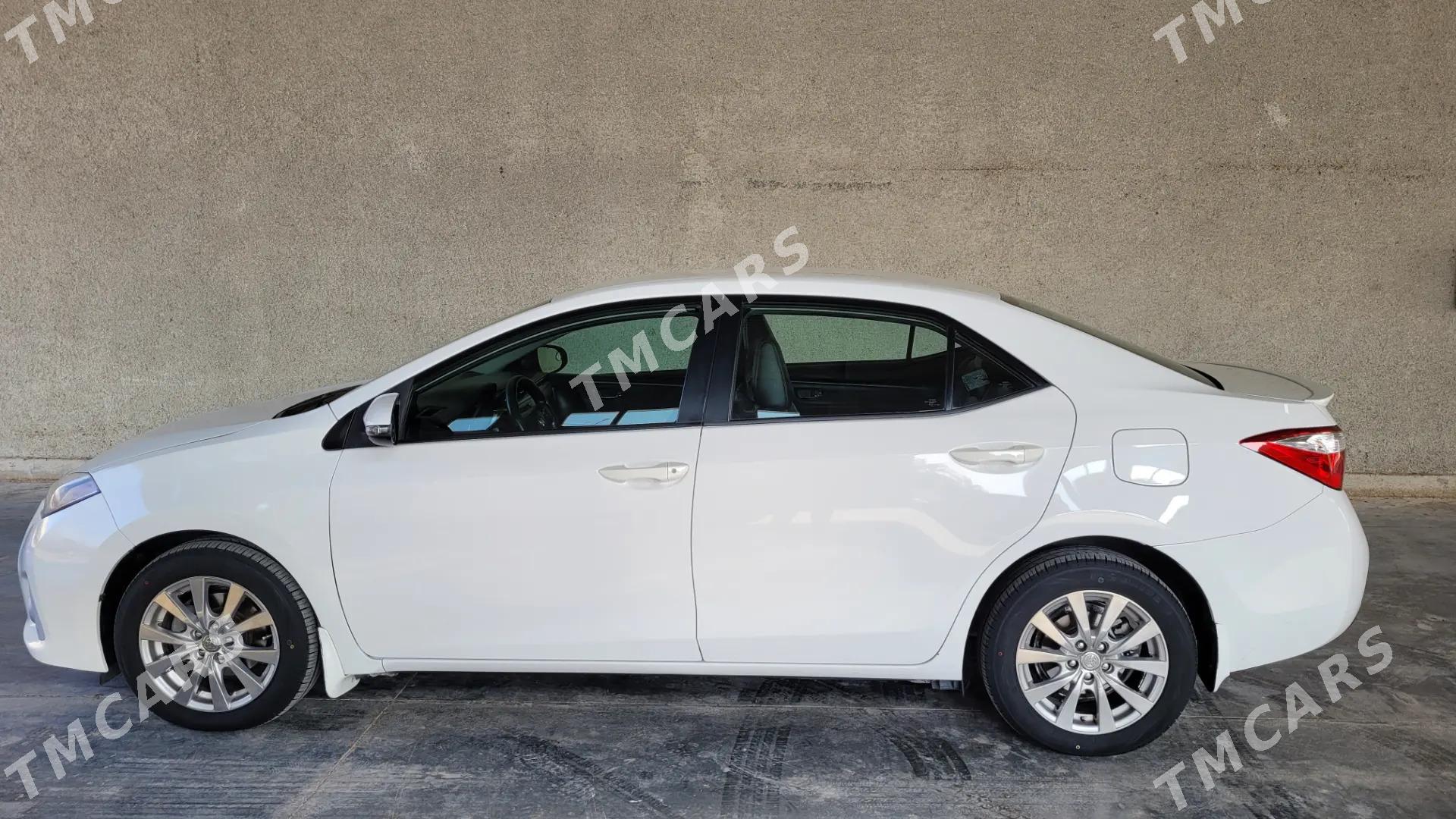 Toyota Corolla 2015 - 187 000 TMT - Podwoýski köç. (Bitarap Türkmenistan şaýoly) - img 3