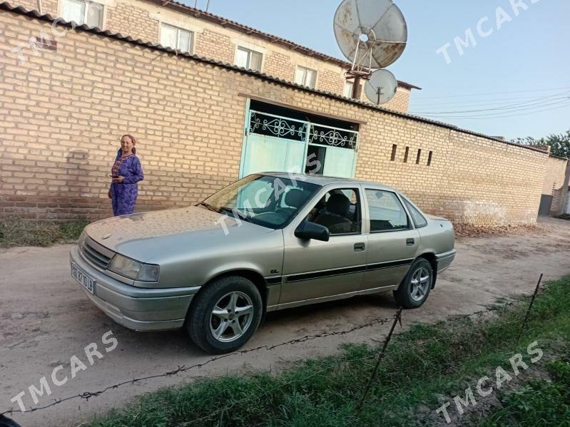 Opel Vectra 1991 - 26 000 TMT - Саят - img 3