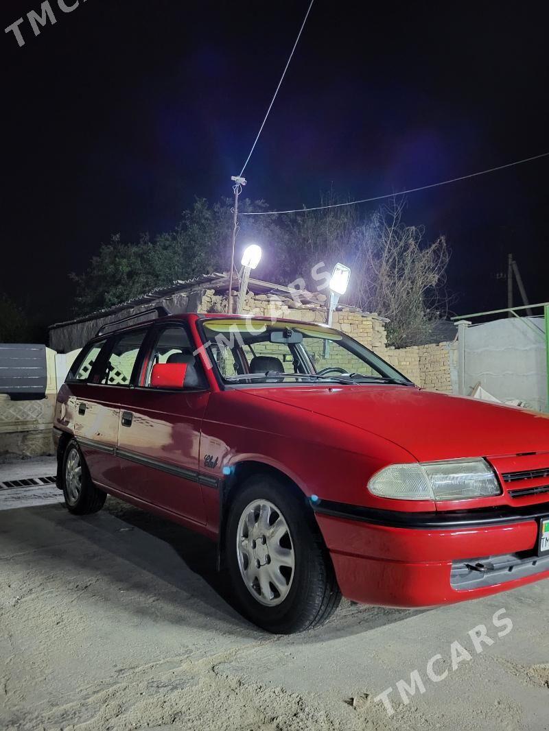 Opel Astra 1993 - 55 000 TMT - Мары - img 3