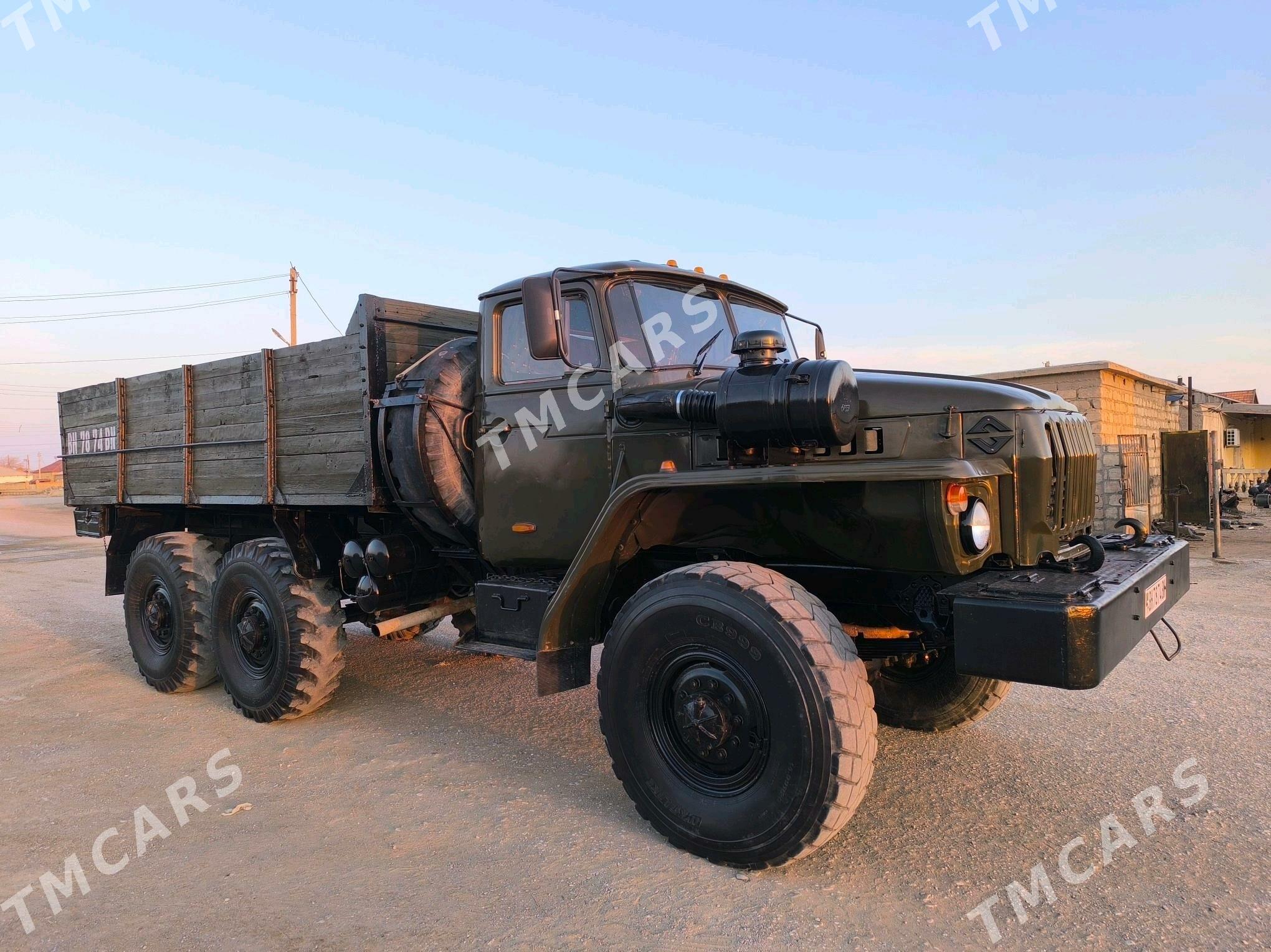 Ural 5557 1984 - 230 000 TMT - Gumdag - img 2