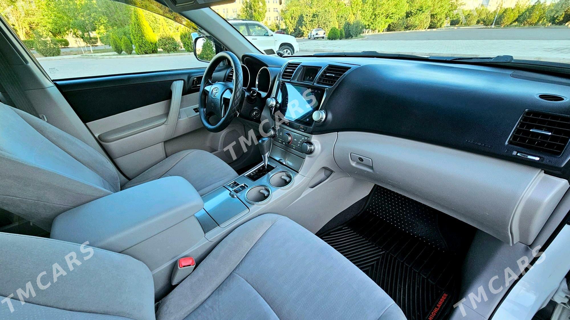 Toyota Highlander 2012 - 327 000 TMT - Daşoguz - img 7