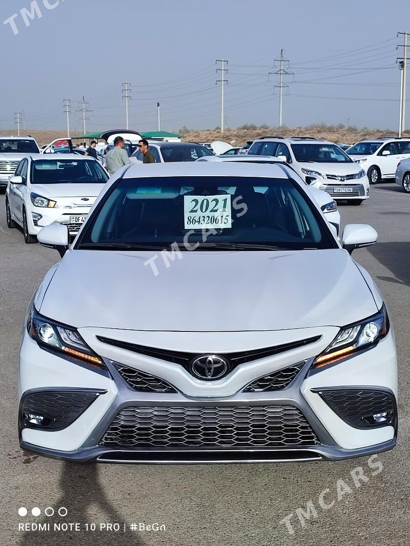 Toyota Camry 2022 - 325 000 TMT - Ашхабад - img 10
