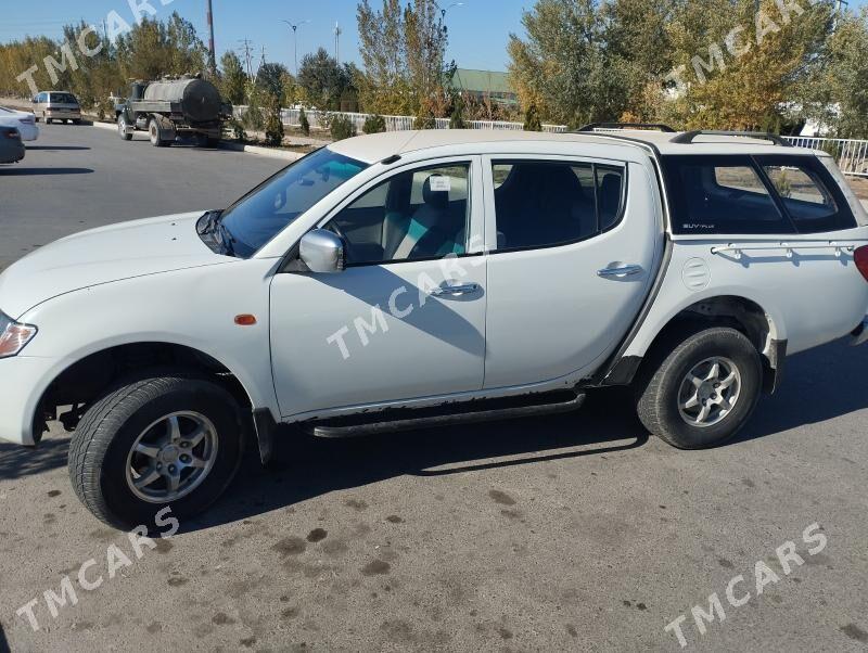 Mitsubishi L200 2007 - 220 000 TMT - Hazar - img 4
