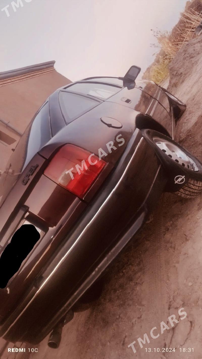 Opel Vectra 1992 - 40 000 TMT - Balkanabat - img 9