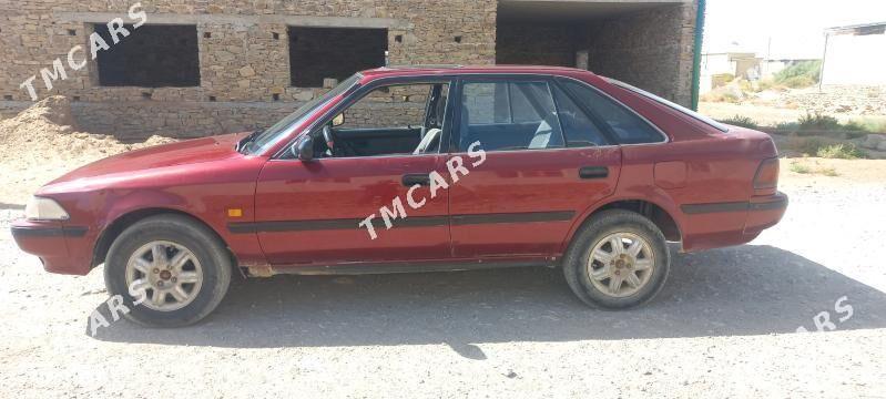 Toyota Carina 1990 - 35 000 TMT - Köýtendag - img 3