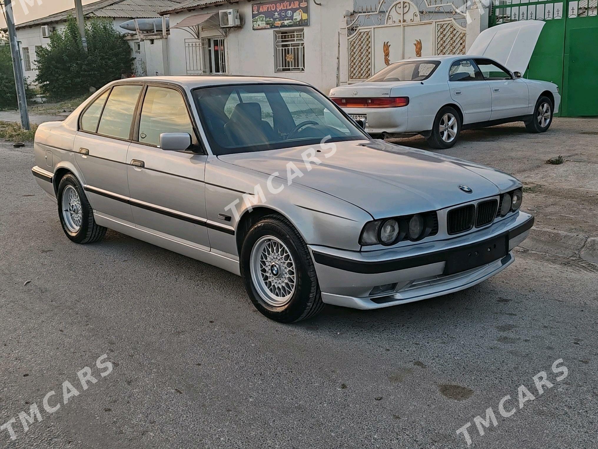 BMW 525 1996 - 72 000 TMT - Balkanabat - img 2