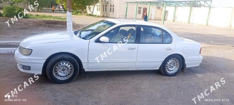 Nissan Cefiro 1995 - 40 000 TMT - Сакар - img 4