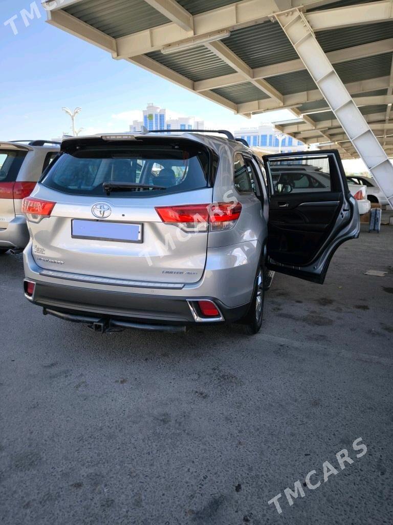 Toyota Highlander 2018 - 460 000 TMT - Дашогуз - img 4
