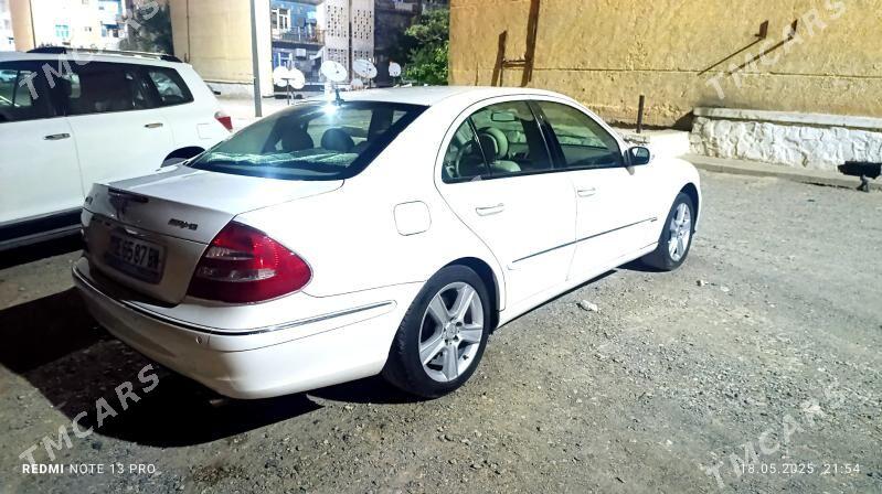 Mercedes-Benz E280 2005 - 150 000 TMT - Гызыларбат - img 3