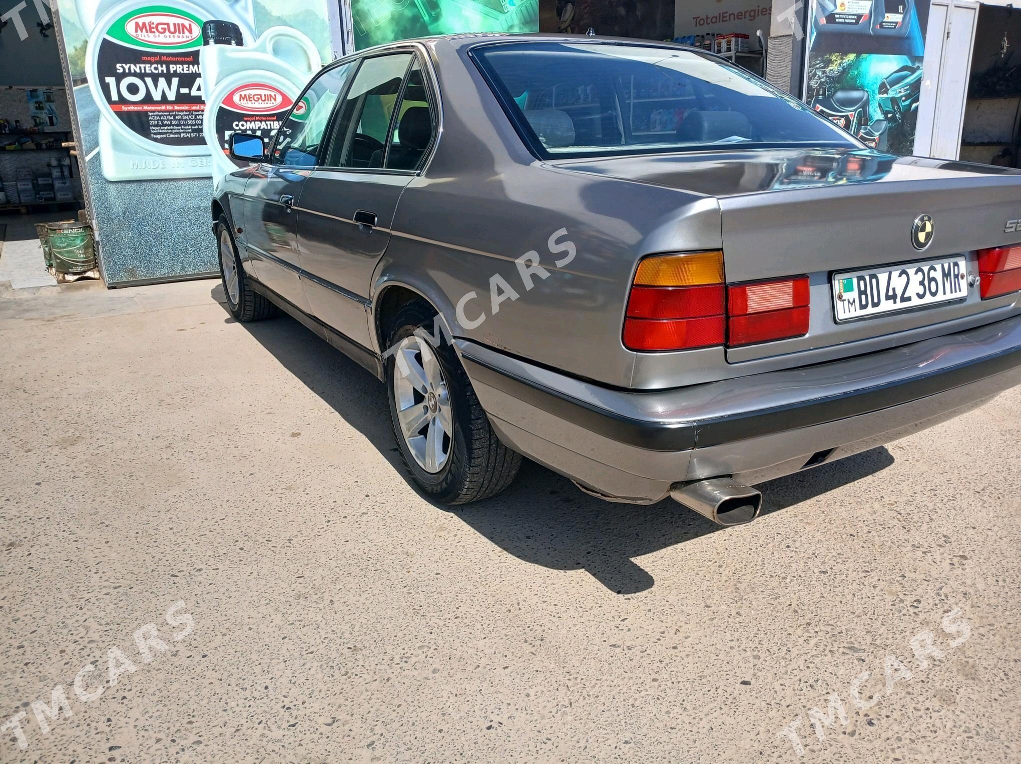 BMW 528 1993 - 50 000 TMT - Мургап - img 6