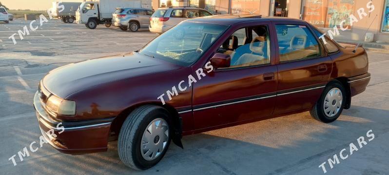 Opel Vectra 1990 - 25 000 TMT - Mary - img 2