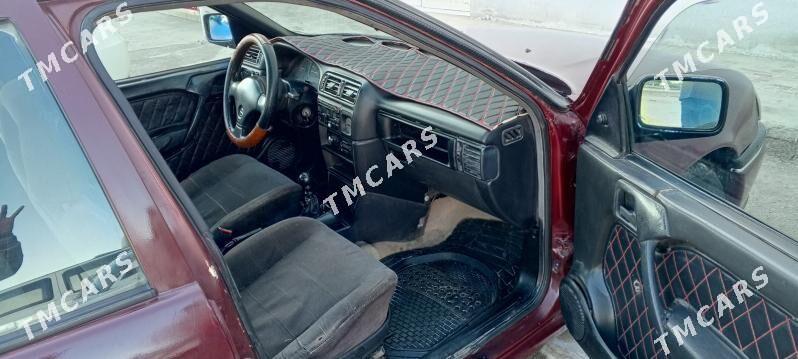 Opel Vectra 1990 - 25 000 TMT - Mary - img 3