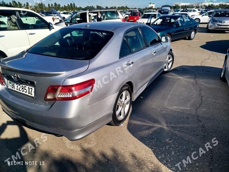 Toyota Camry 2010 - 170 000 TMT - Дашогуз - img 4