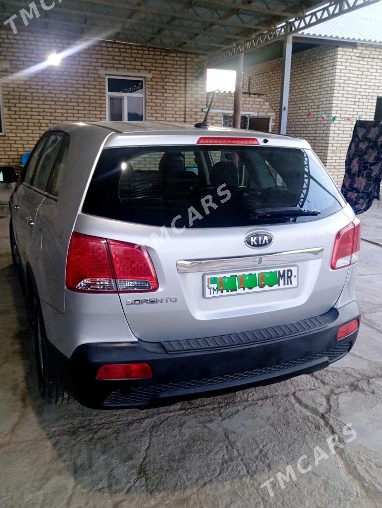 Kia Sorento 2011 - 175 000 TMT - Мары - img 7