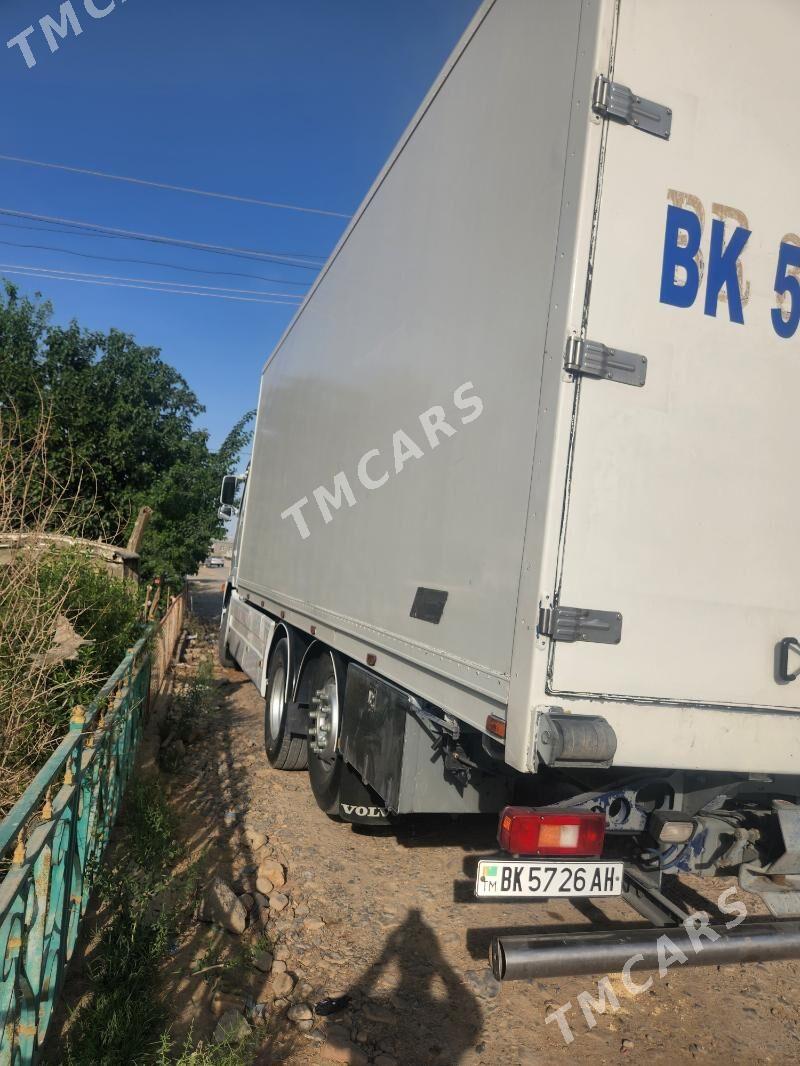 Volvo FH 500 2002 - 650 000 TMT - Теджен - img 8