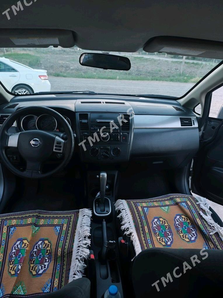 Nissan Versa 2011 - 100 000 TMT - Мары - img 3