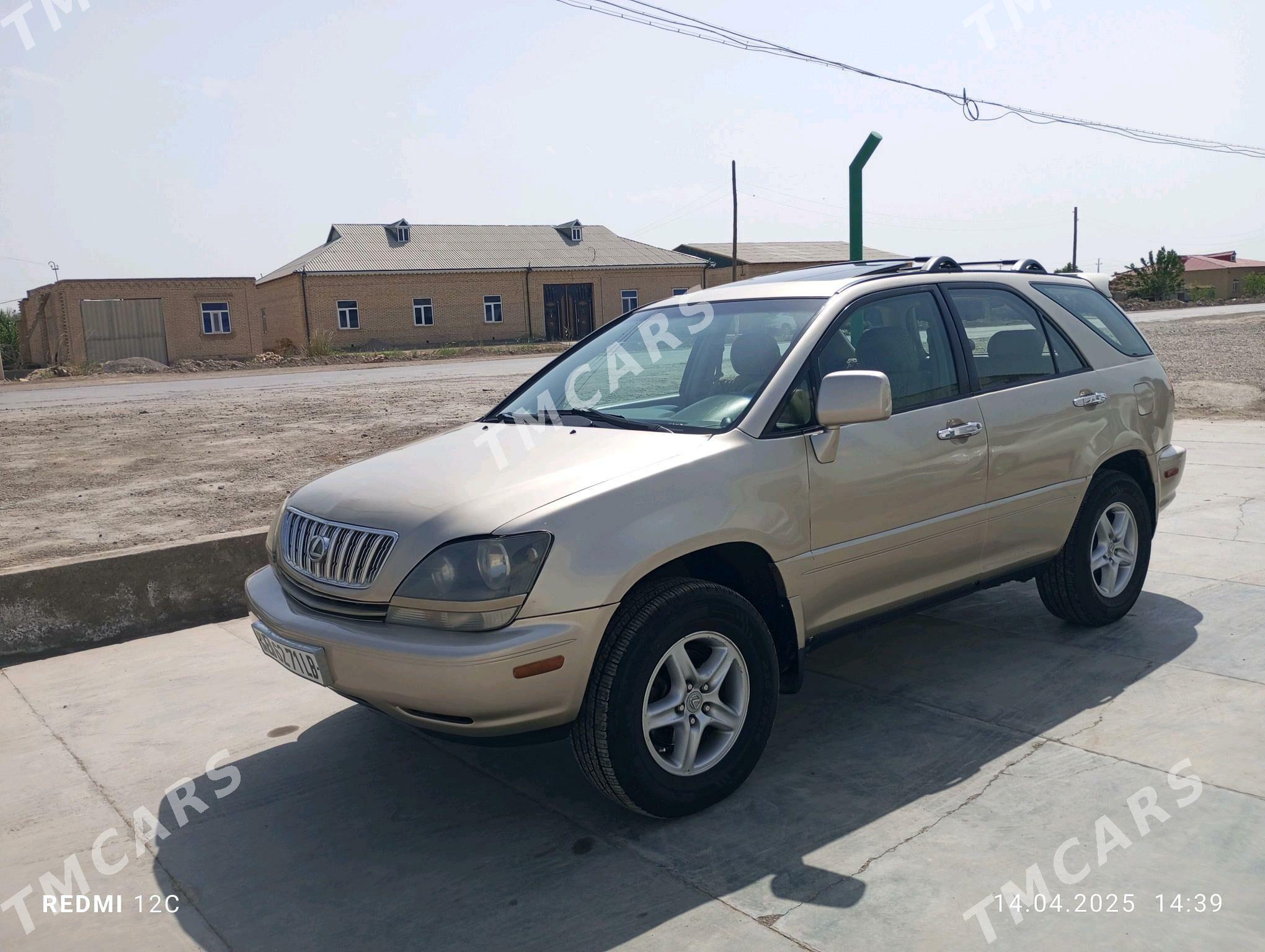 Lexus RX 300 2000 - 140 000 TMT - Дянев - img 2