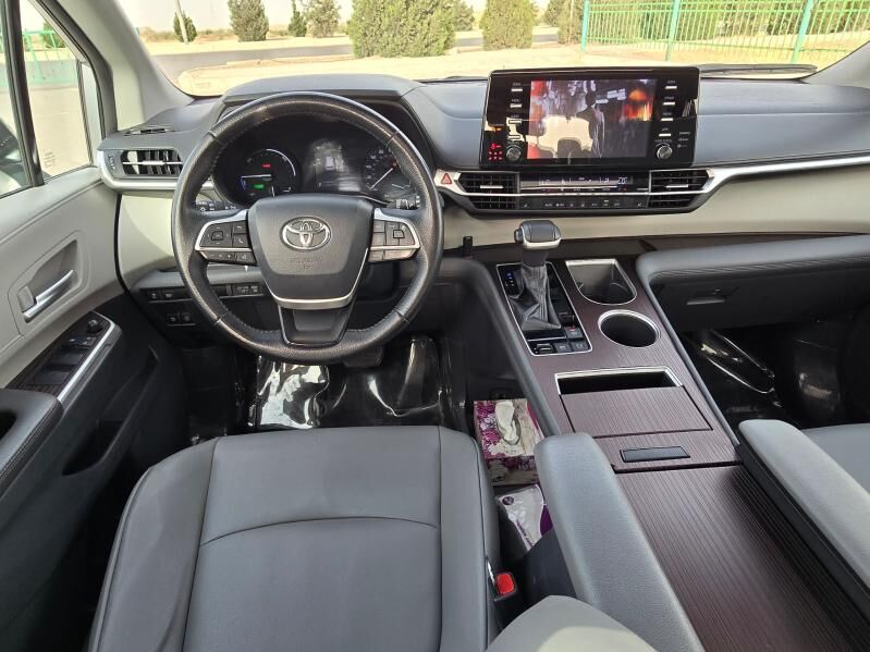 Toyota Sienna 2021 - 519 000 TMT - Ашхабад - img 9