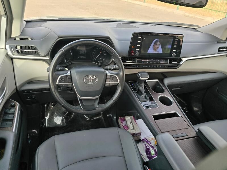 Toyota Sienna 2021 - 519 000 TMT - Ашхабад - img 8